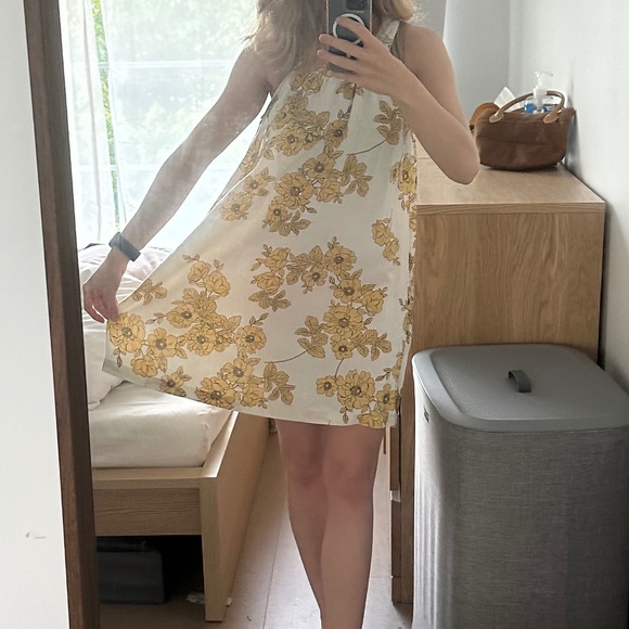 Cynthia Rowley Linen Halter Mini Swing Dress - Picture 7 of 7